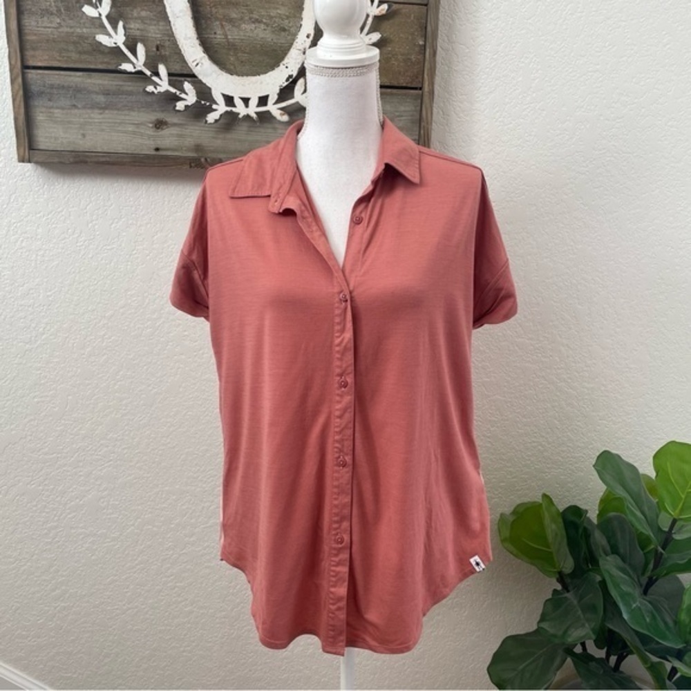 Smartwool‎ pink merino wool cotton back button down top size M